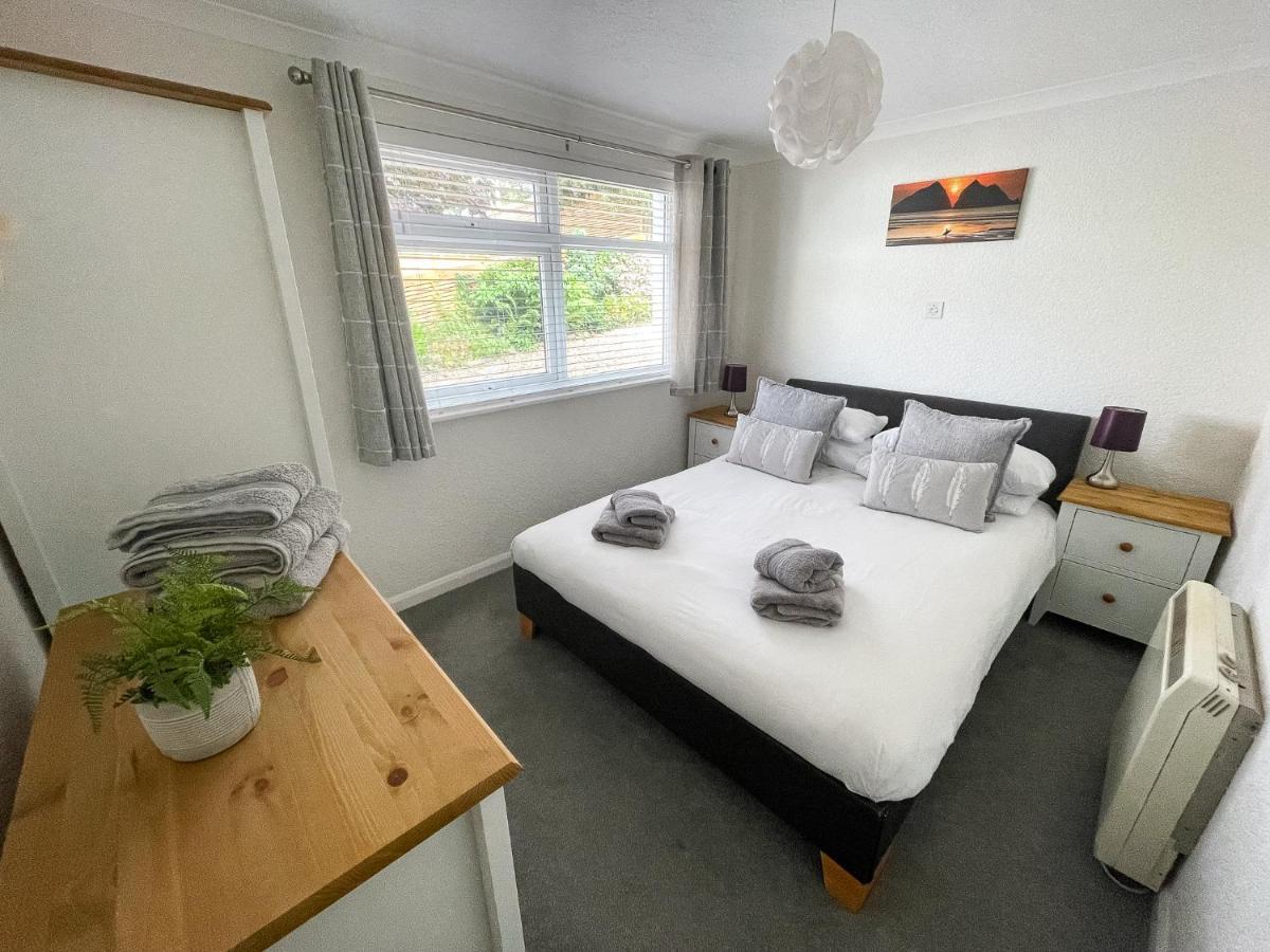 2 Chatsworth Riverscape Apartments - Peaceful Apartment In Great Location With Free Parking Overlooking The Gannel Just A Short Walk From Newquays Incredible Beaches And Local Amenities New Quay エクステリア 写真